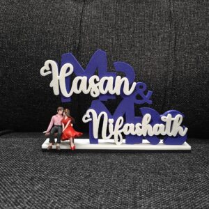 Mr and Mrs name stand