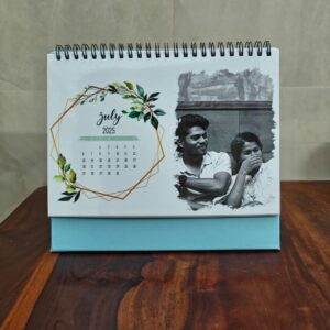 Alternative view of Table Top Calendar