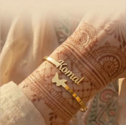 Name bracelet